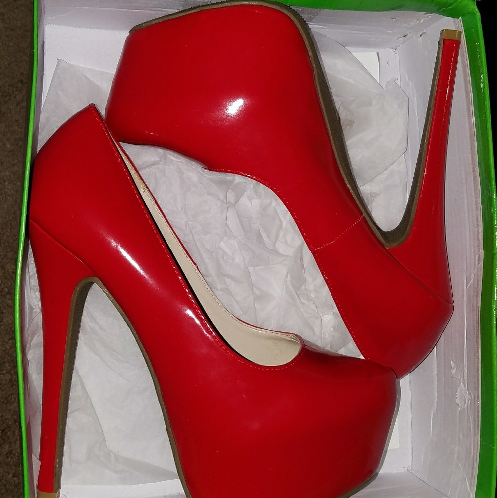 Platform heels